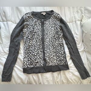 Women’s Gray Cardigan